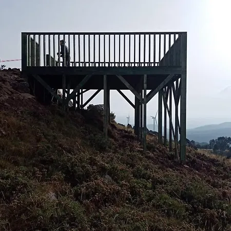 Viver Montanha Aldeamento Turístico *
